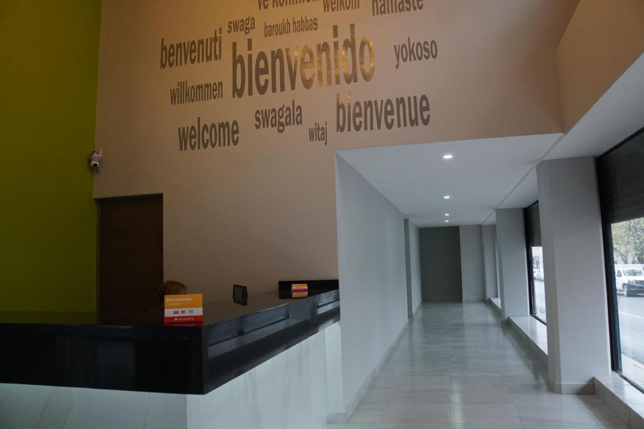 Hotel Hc Express Monterrey Exteriér fotografie