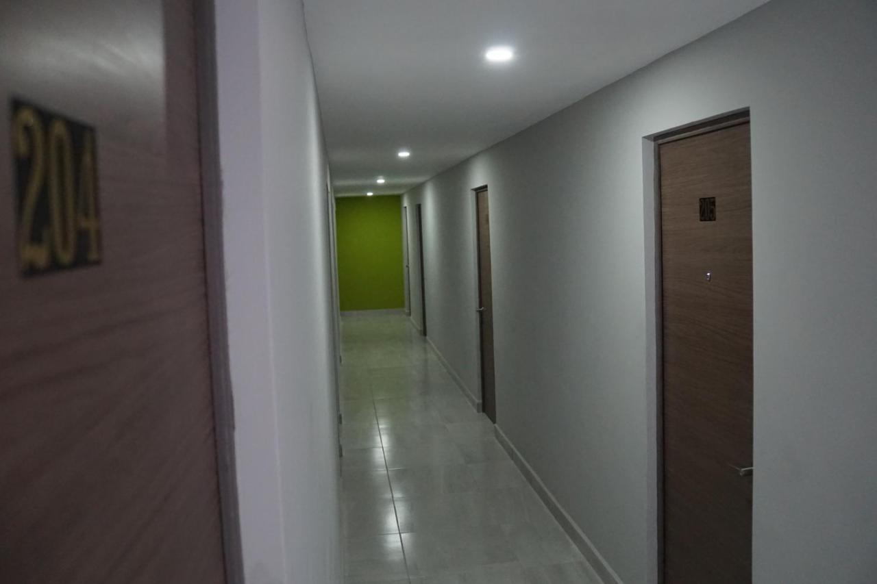 Hotel Hc Express Monterrey Exteriér fotografie
